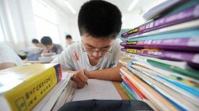 加油,你不是一个人在奋斗,致敬即将迎来的高考
